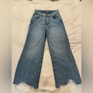 DL1961 Wide Worn Jeans
